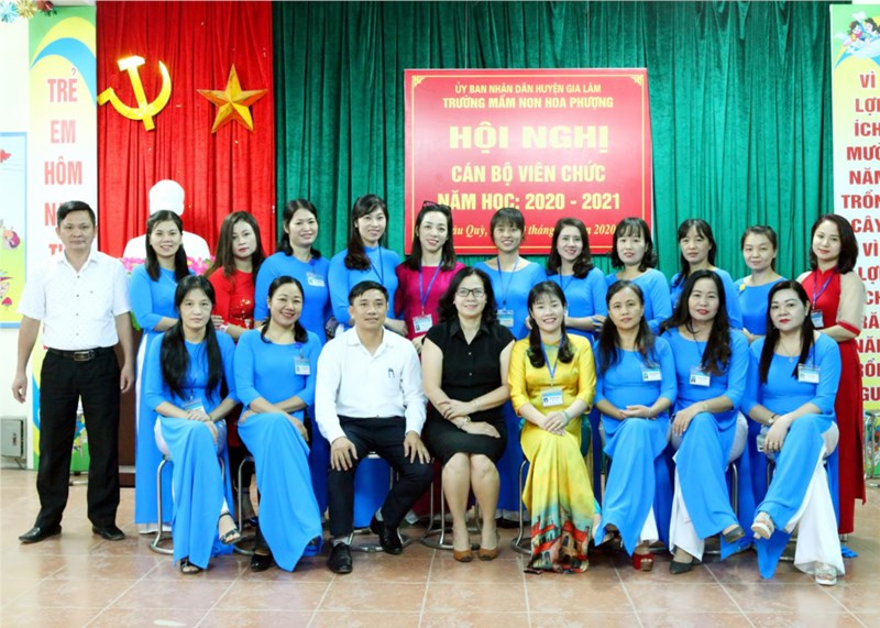 Hội nghị cán bộ công chức viên chức
năm học 2020 - 2021
